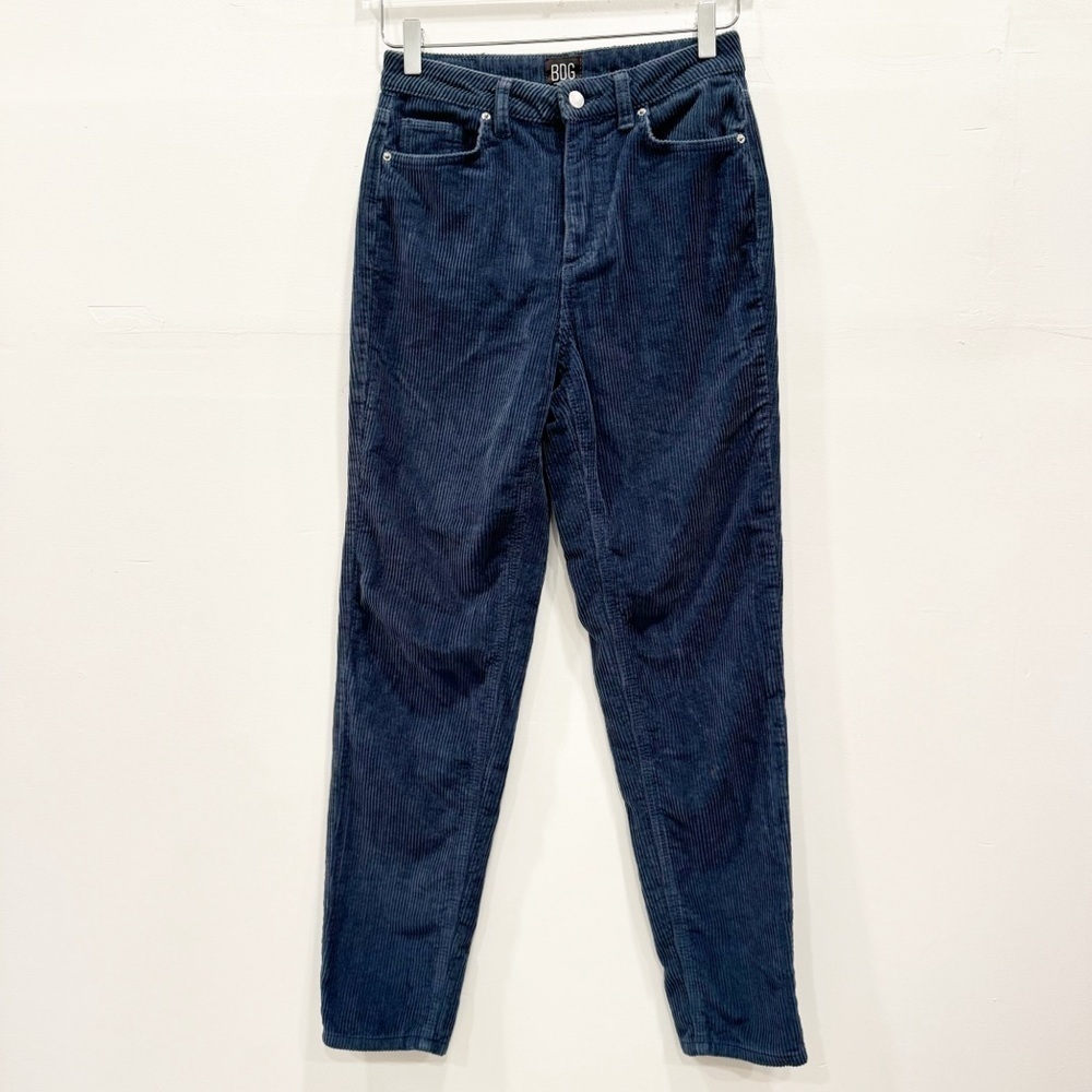 Urban Outfitters BDG Mom High Rise Corduroy Pants Jeans 25 Blue